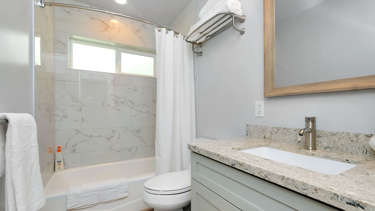 Photo of Bathroom in Hauula