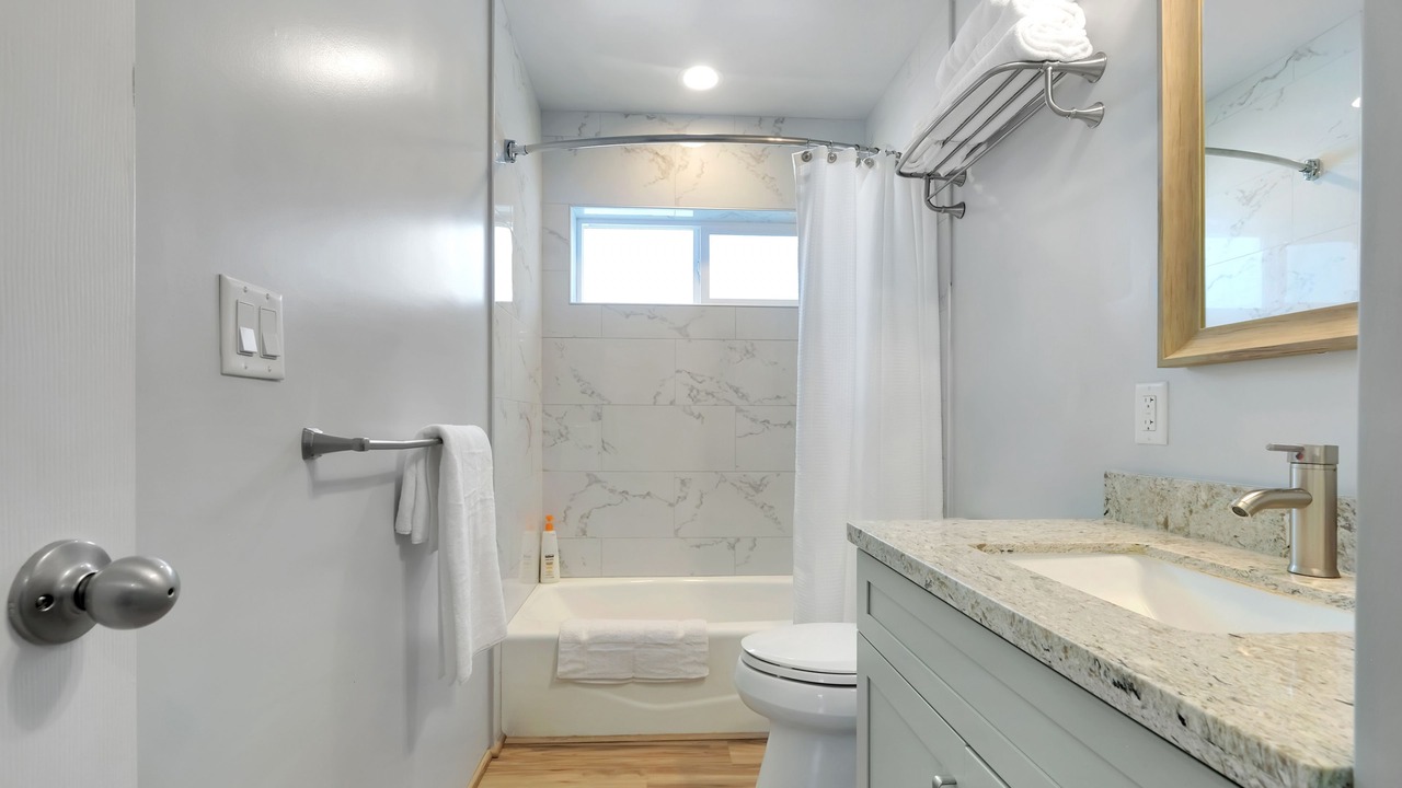 Photo of Bathroom in Hauula