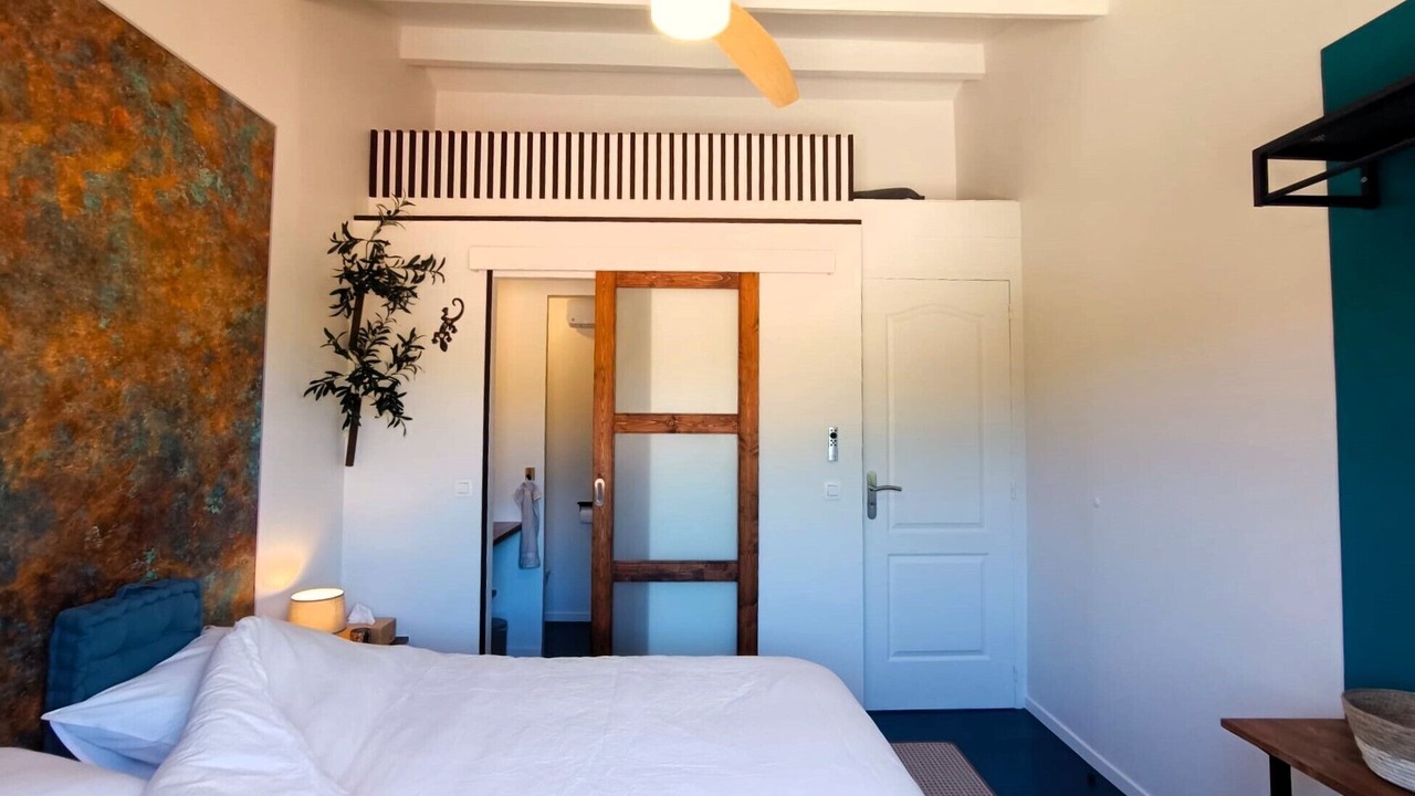 Photo of Bedroom in Saint-Pierre-des-Champs
