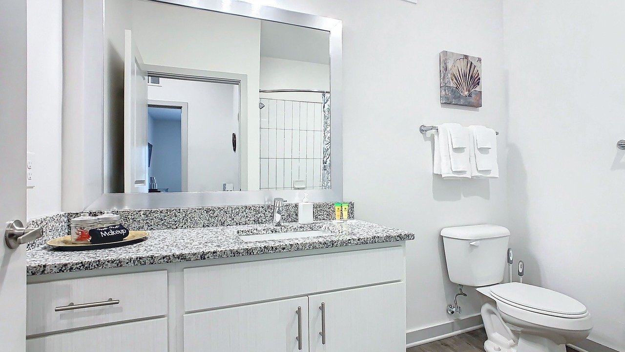 Photo of Bathroom in Lake Buena Vista