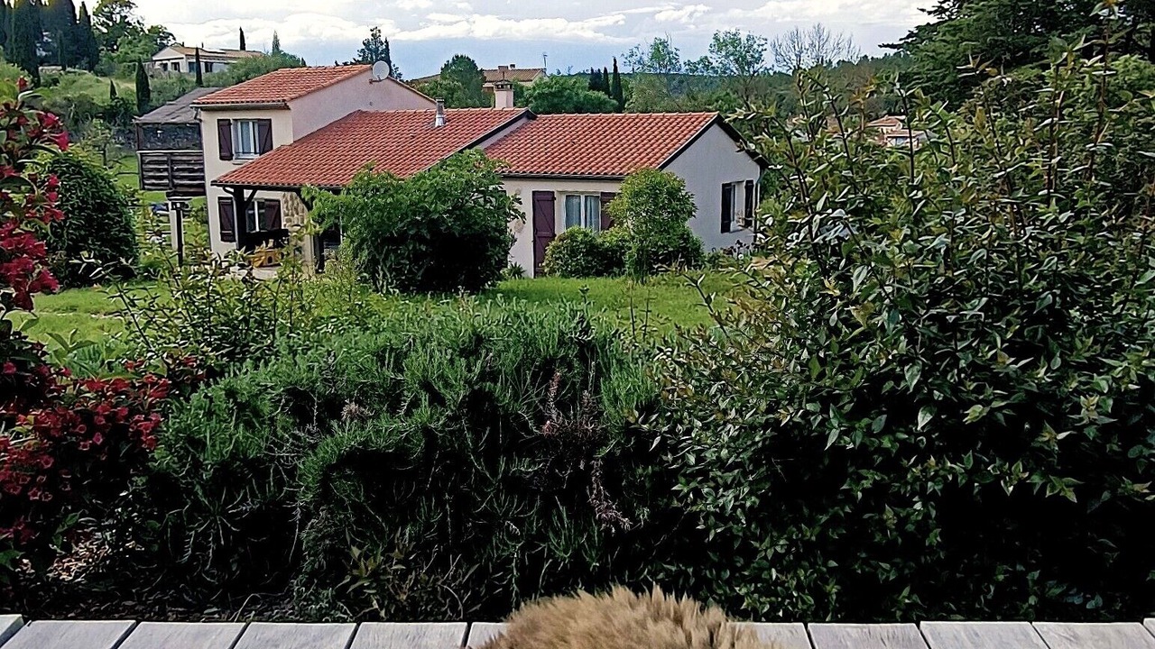 Photo of Outdoor in Saint-Pierre-des-Champs