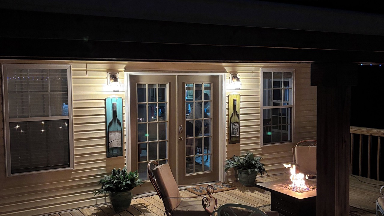 Photo of Patio Balcony in Morris Chapel