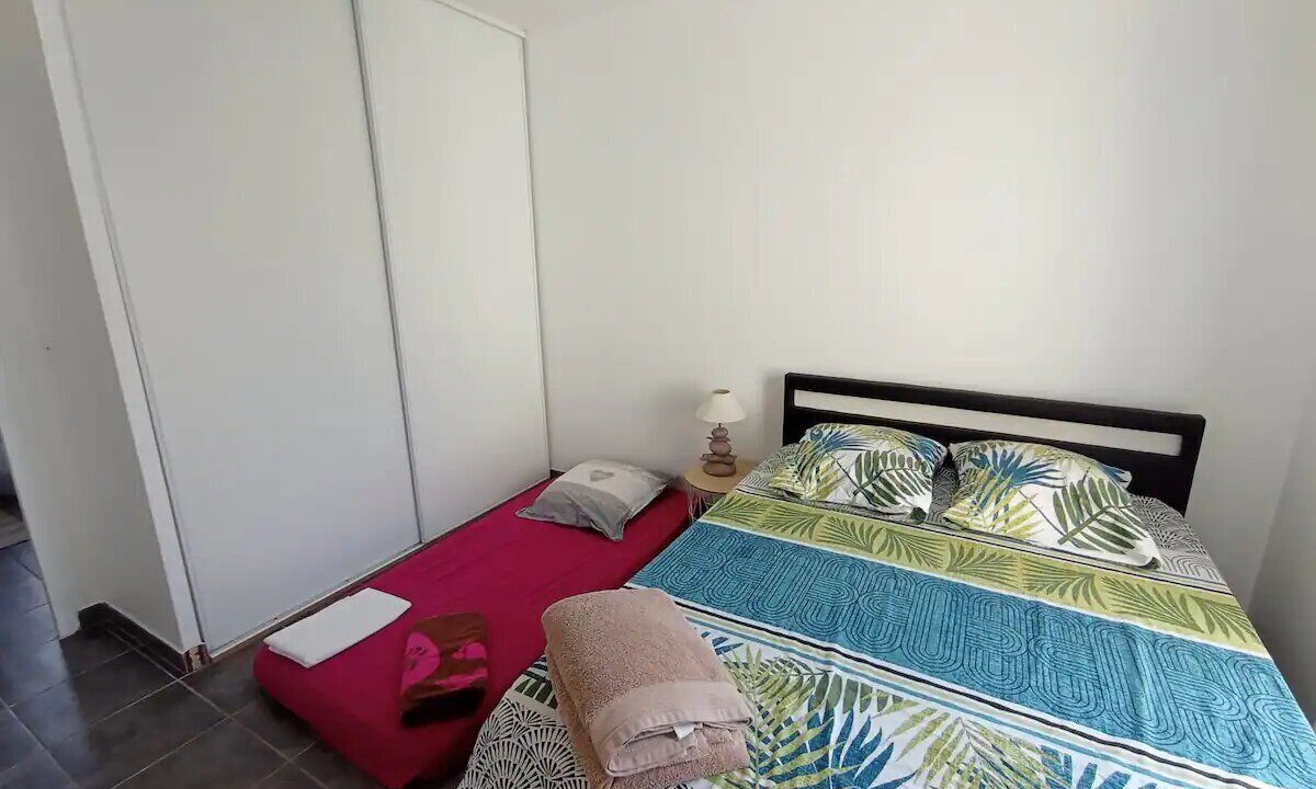 Photo of Bedroom in Chateauneuf-les-Martigues