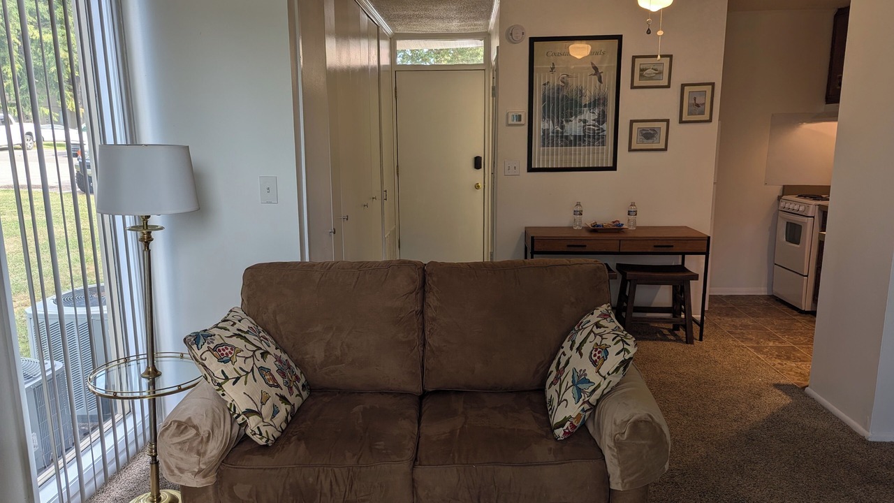 Photo of Livingroom in Daphne