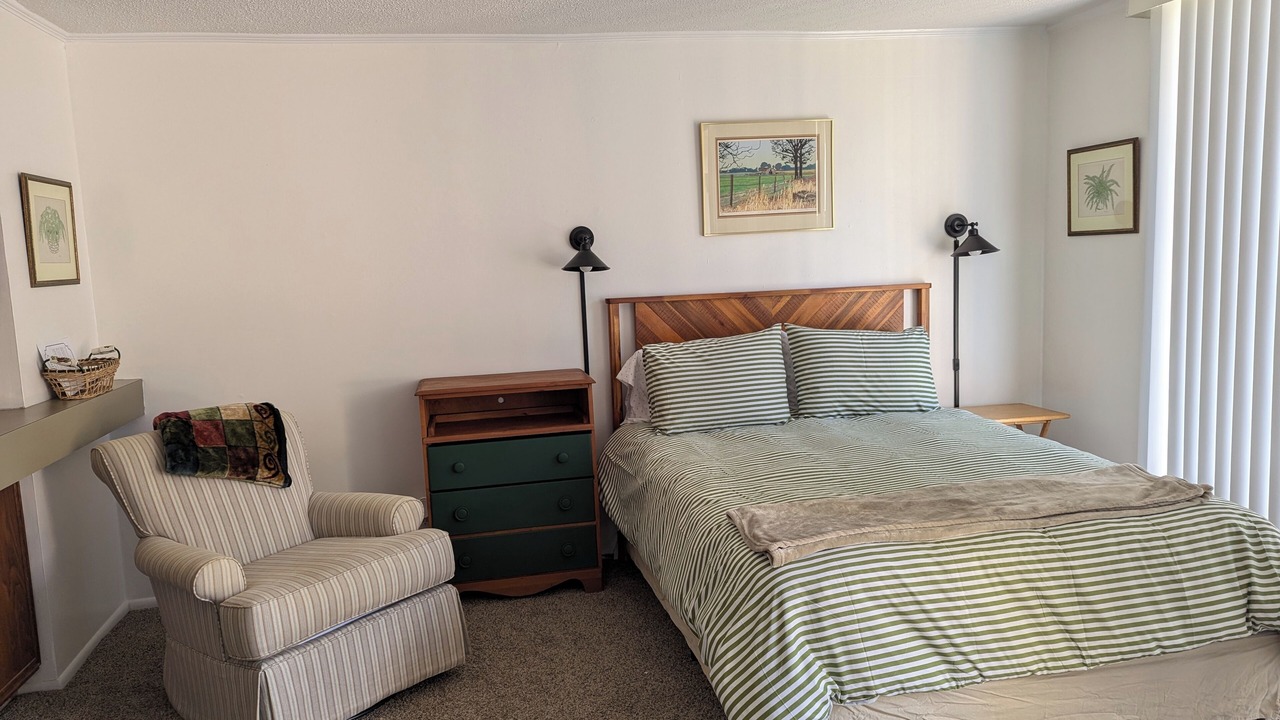 Photo of Bedroom in Daphne