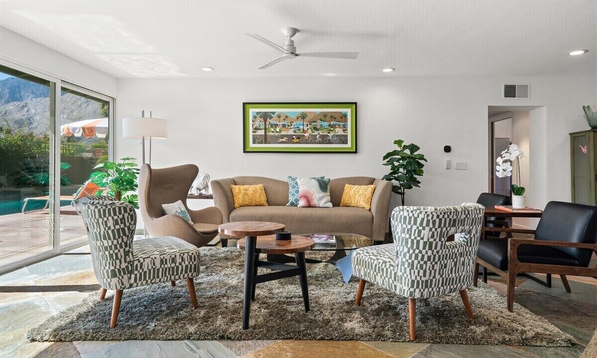 Photo of Livingroom in Tahquitz River Estates