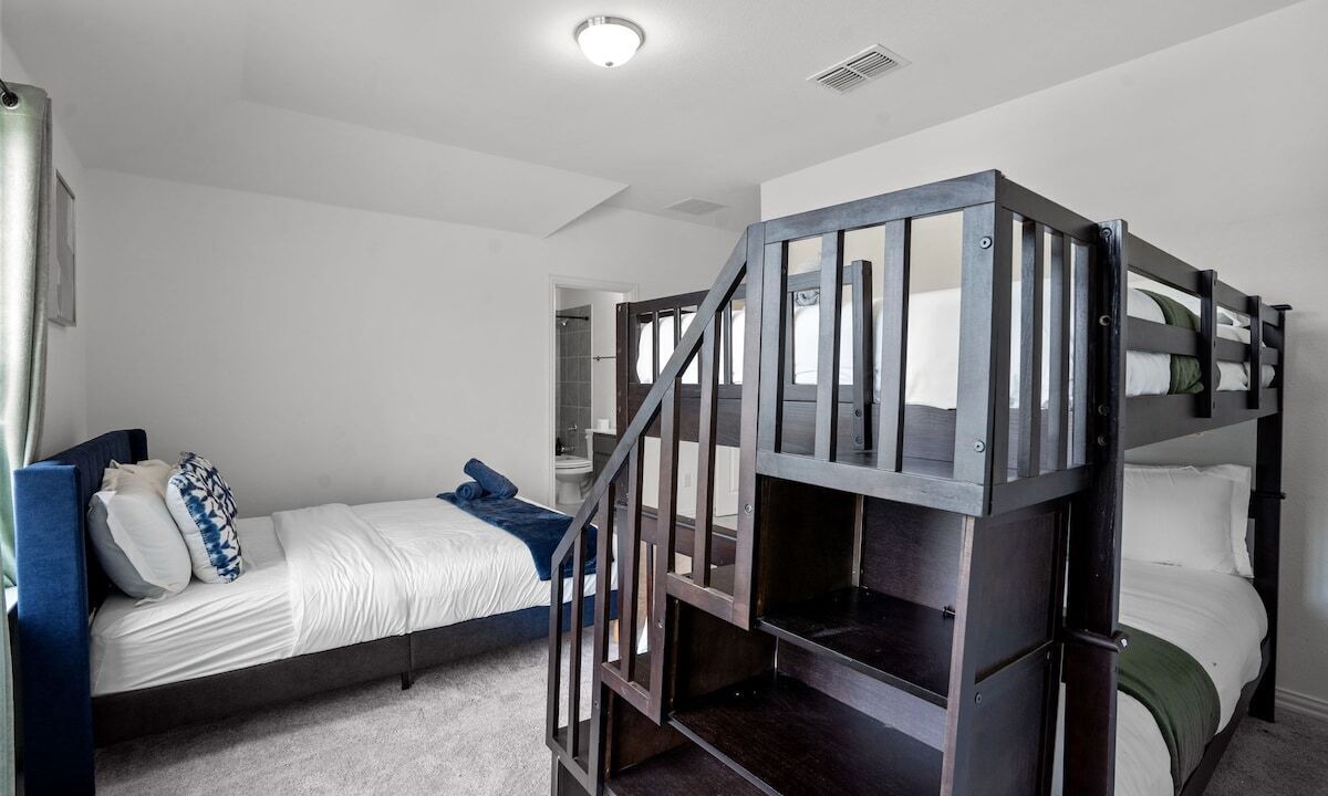 Photo of Bedroom in Haslet
