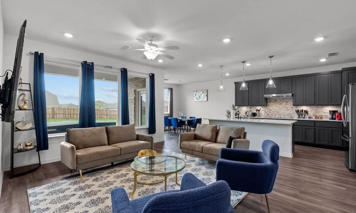 Photo of Livingroom in Haslet