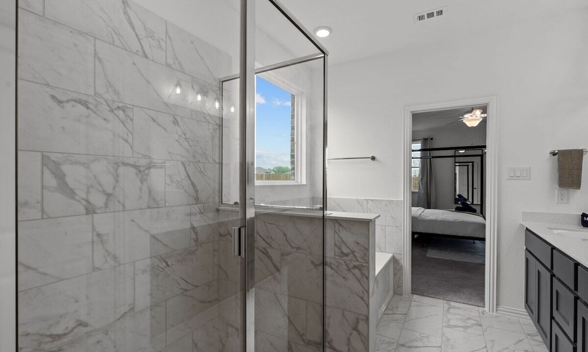 Photo of Bathroom in Haslet