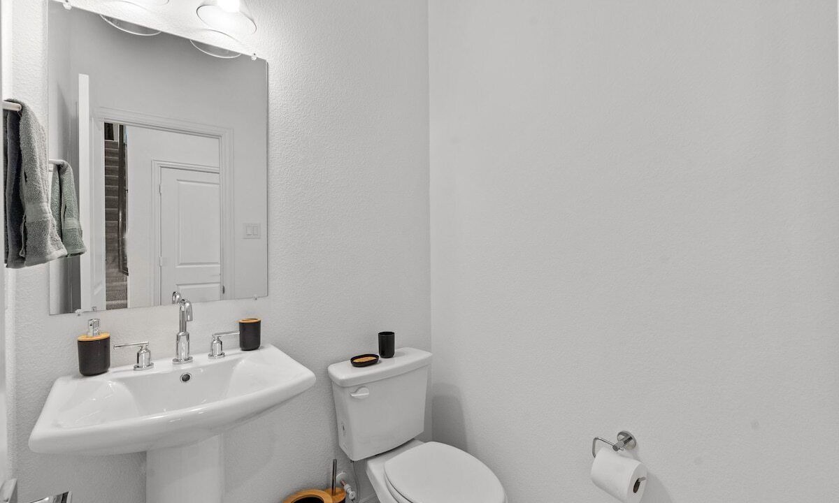 Photo of Bathroom in Haslet