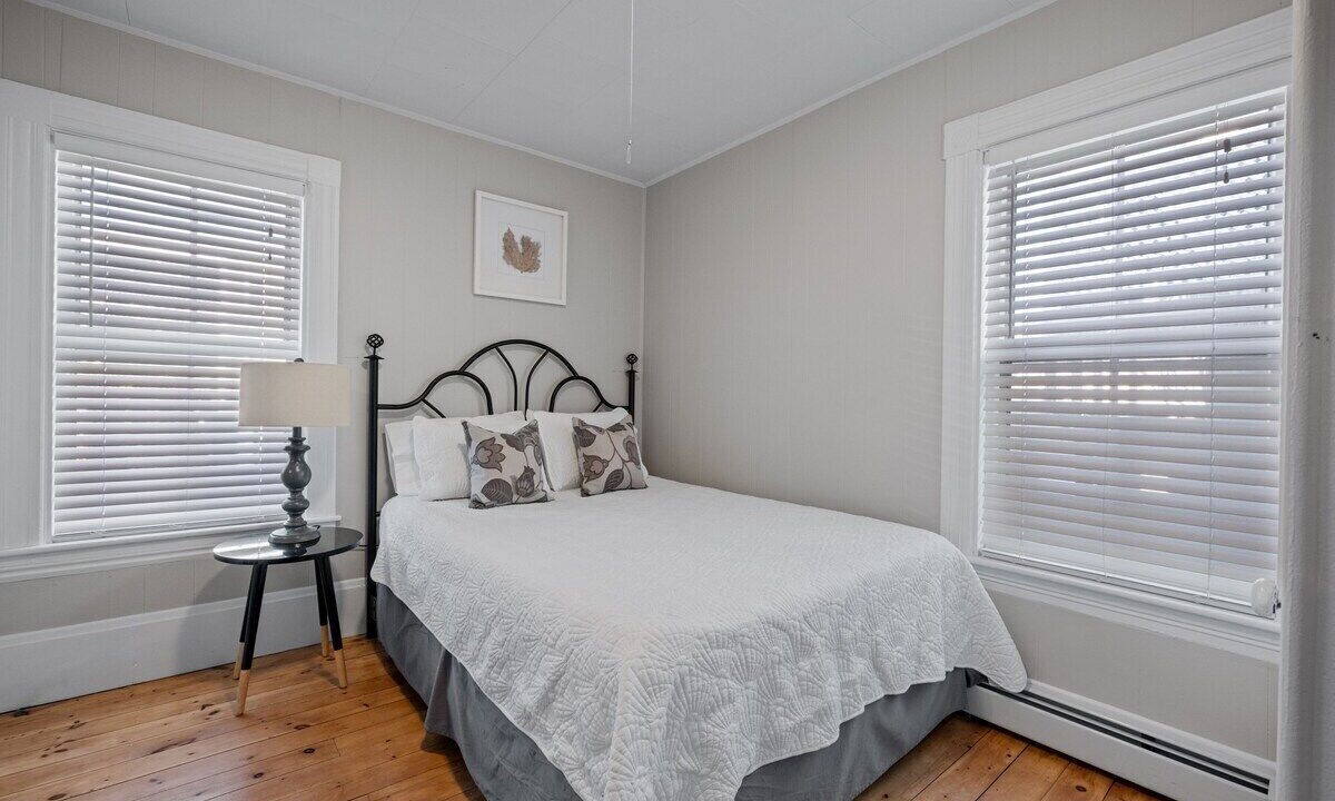 Photo of Bedroom in Rimmon Heights