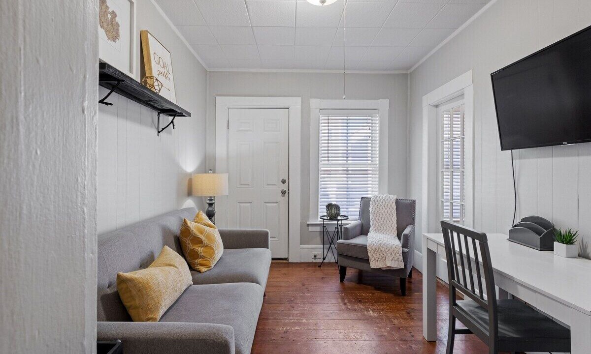 Photo of Livingroom in Rimmon Heights