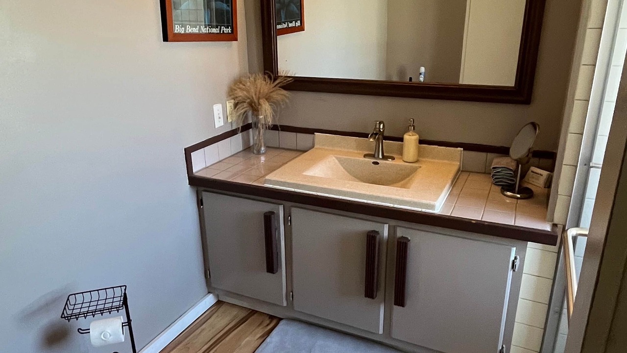 Photo of Bathroom in Marathon