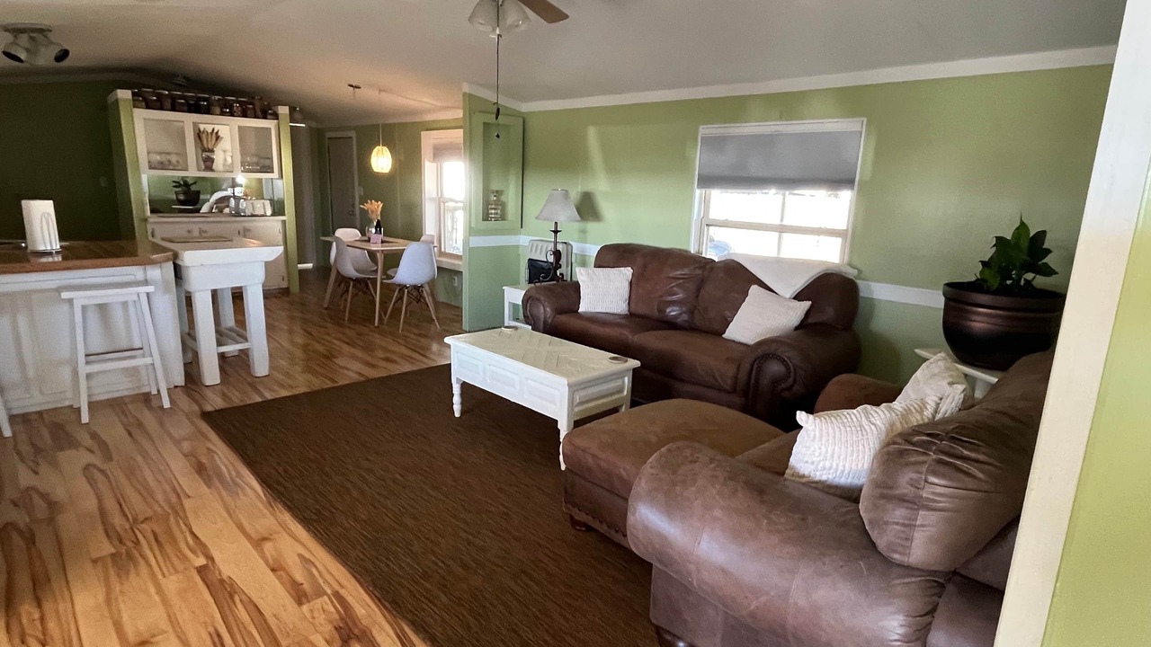 Photo of Livingroom in Marathon