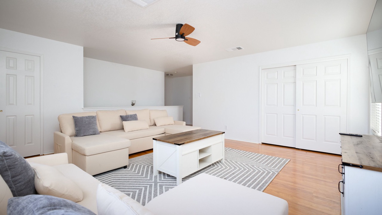 Photo of Livingroom in Stone Oak