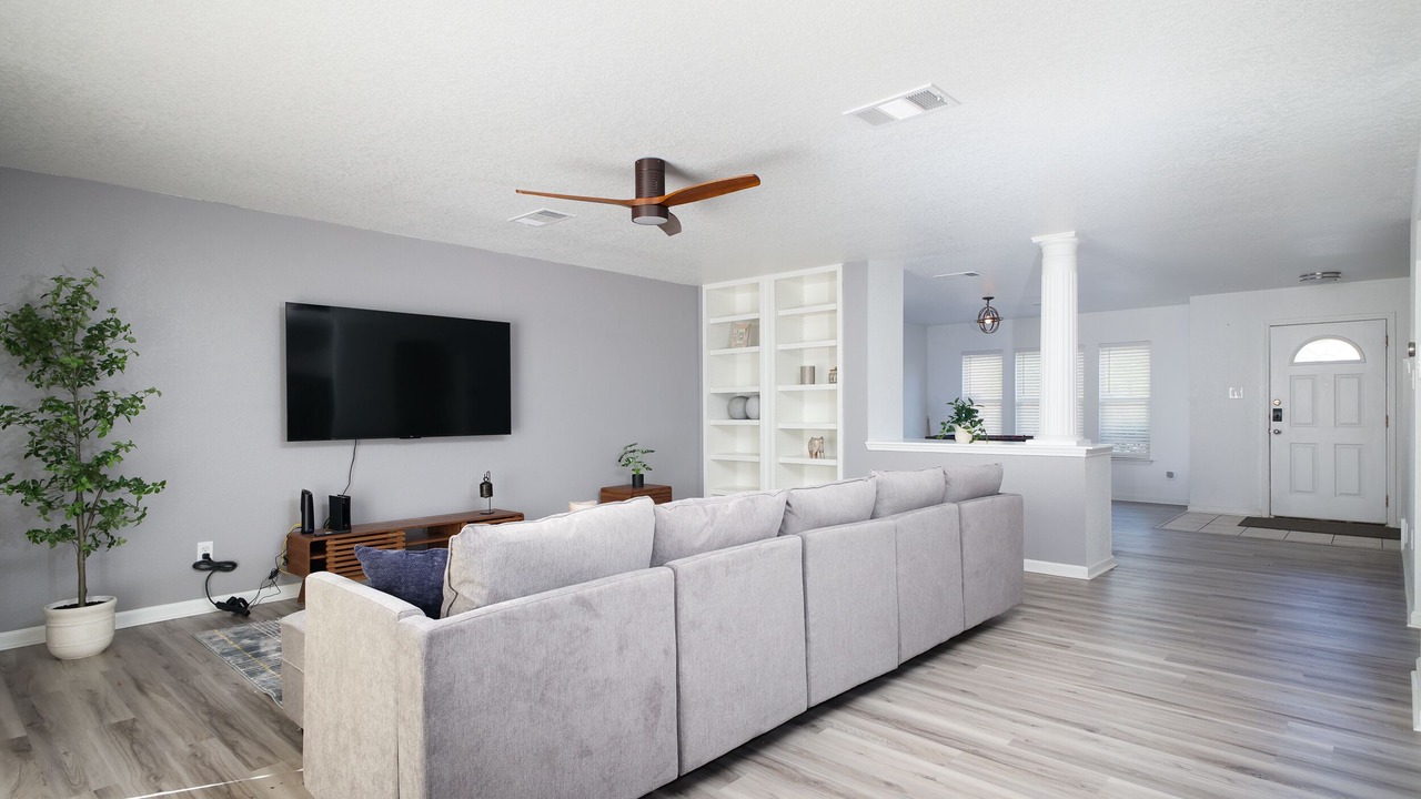 Photo of Livingroom in Stone Oak