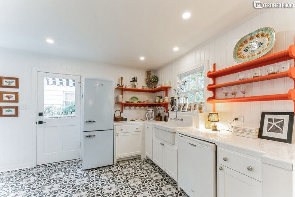 Photo of Kitchen in Little Forest Hills