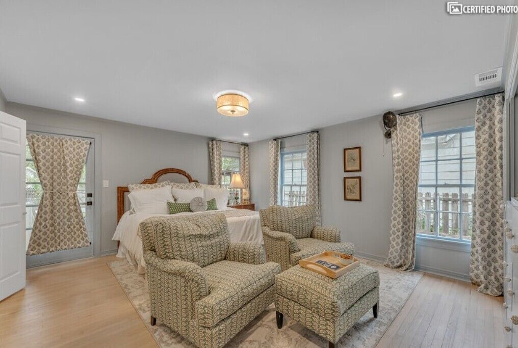 Photo of Bedroom in Little Forest Hills