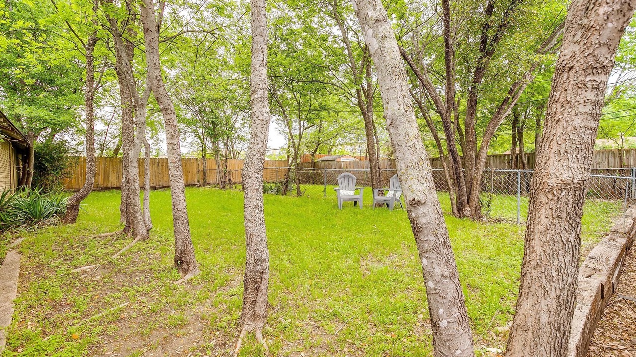 Photo of Outdoor in Fairmount