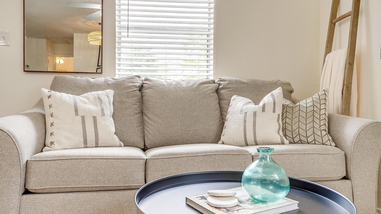 Photo of Livingroom in Fairmount