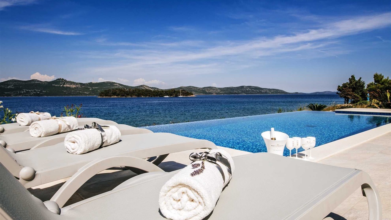 Photo of Outdoor in Veli Iz