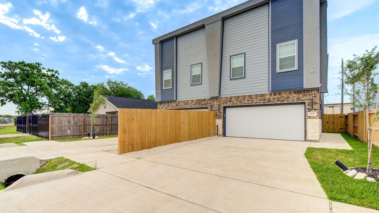 Photo of Outdoor in Spring Branch