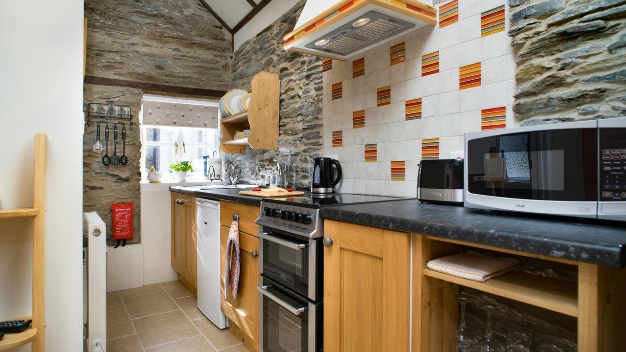 Photo of Kitchen in Newcastle Emlyn