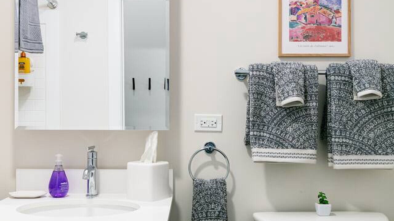 Photo of Bathroom in Printers Row