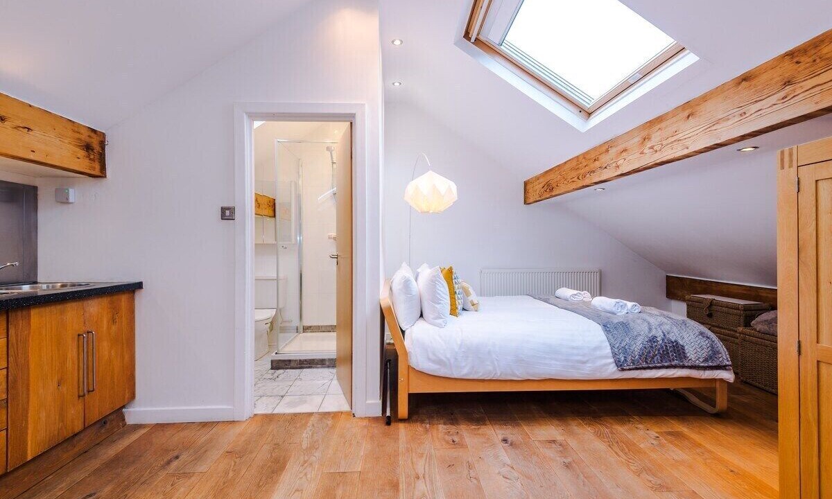 Photo of Others in Cheadle Hulme