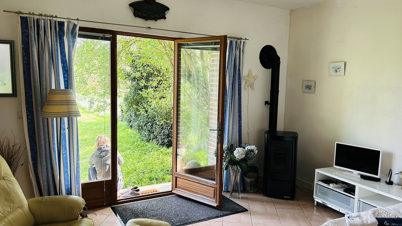 Photo of Livingroom in Muids