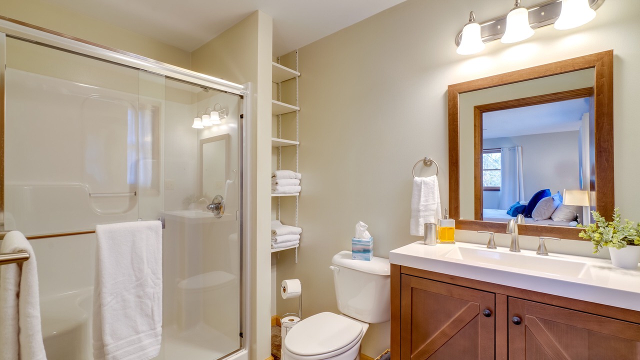 Photo of Bathroom in Bixby