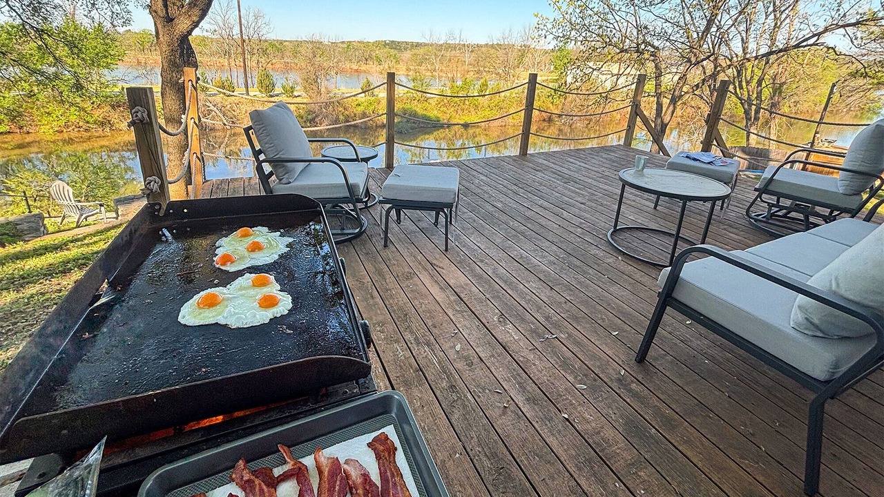Photo of Patio Balcony in Dennis