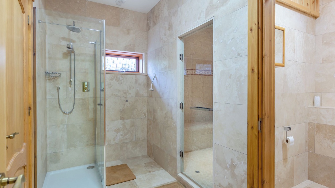 Photo of Bathroom in Lairg