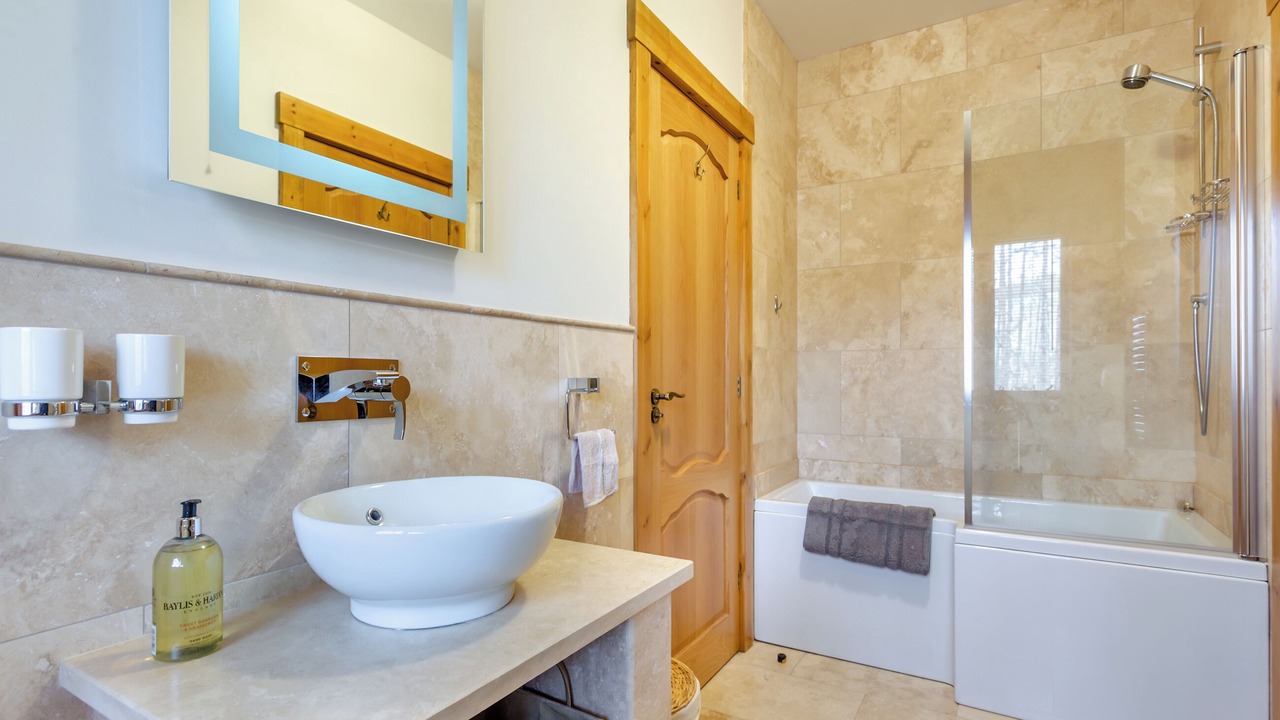 Photo of Bathroom in Lairg