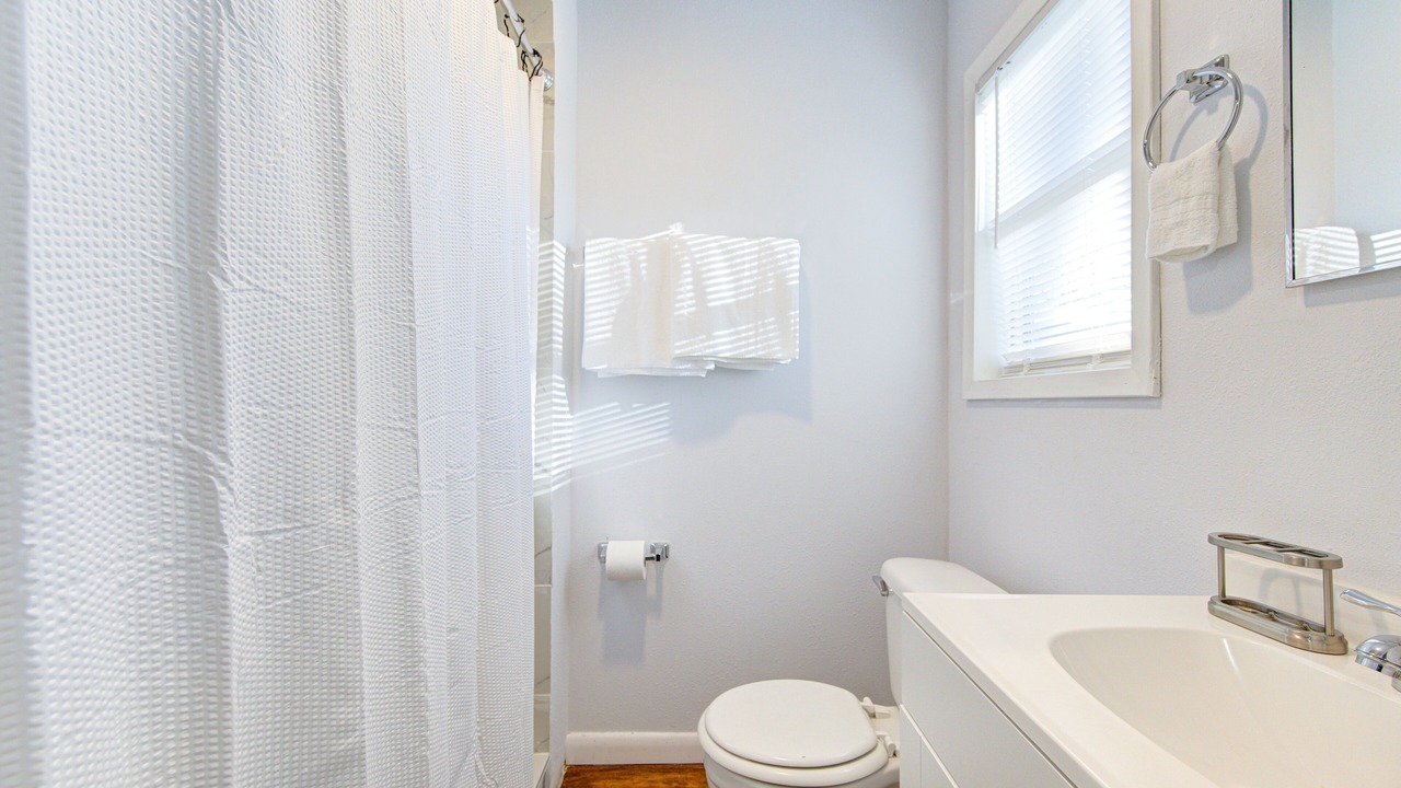 Photo of Bathroom in Beaumont
