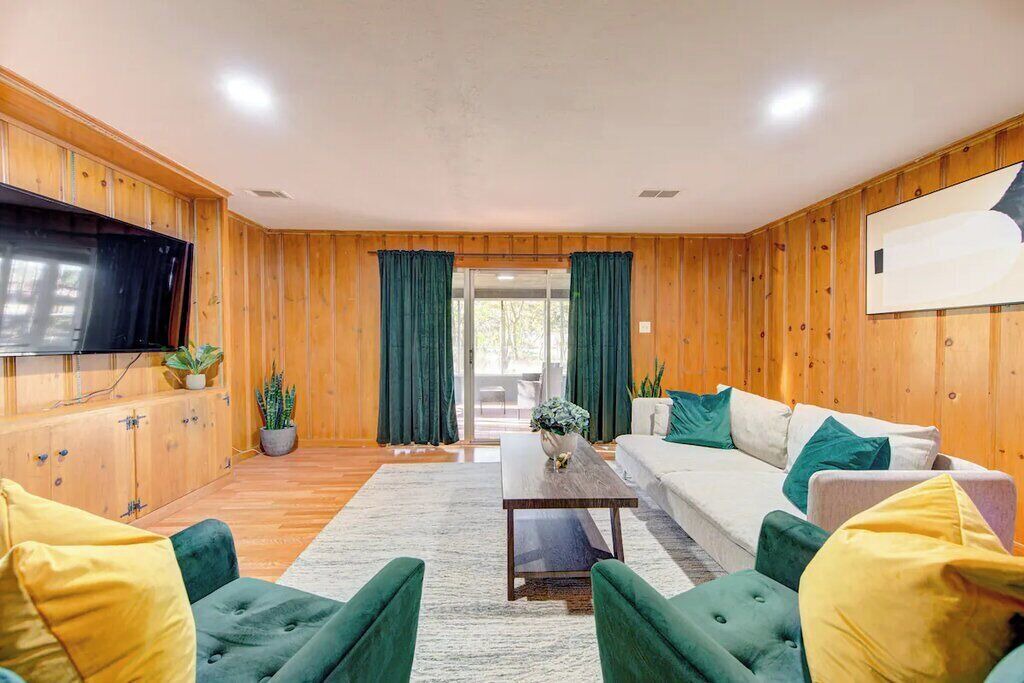 Photo of Livingroom in Beaumont