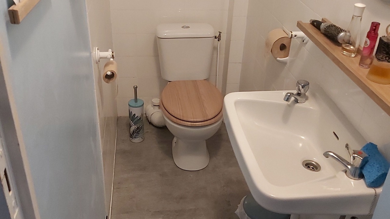 Photo of Bathroom in Bernieres-sur-Mer