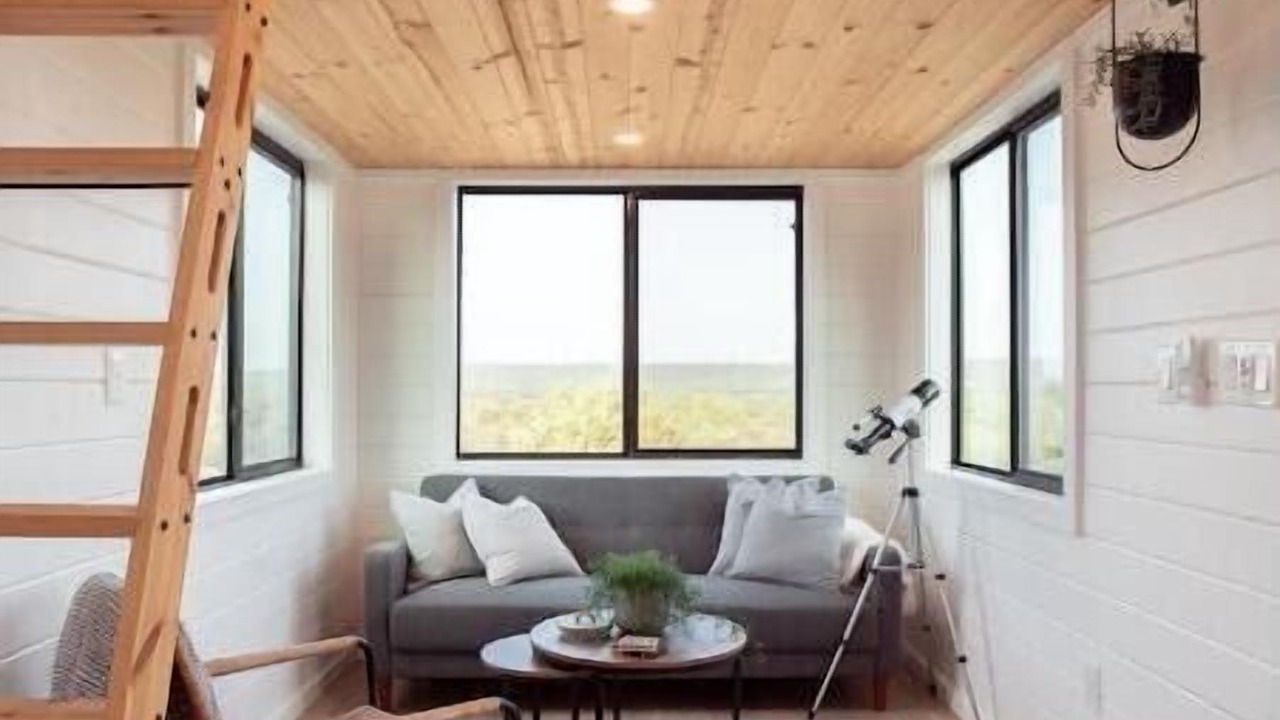 Photo of Livingroom in Thurber