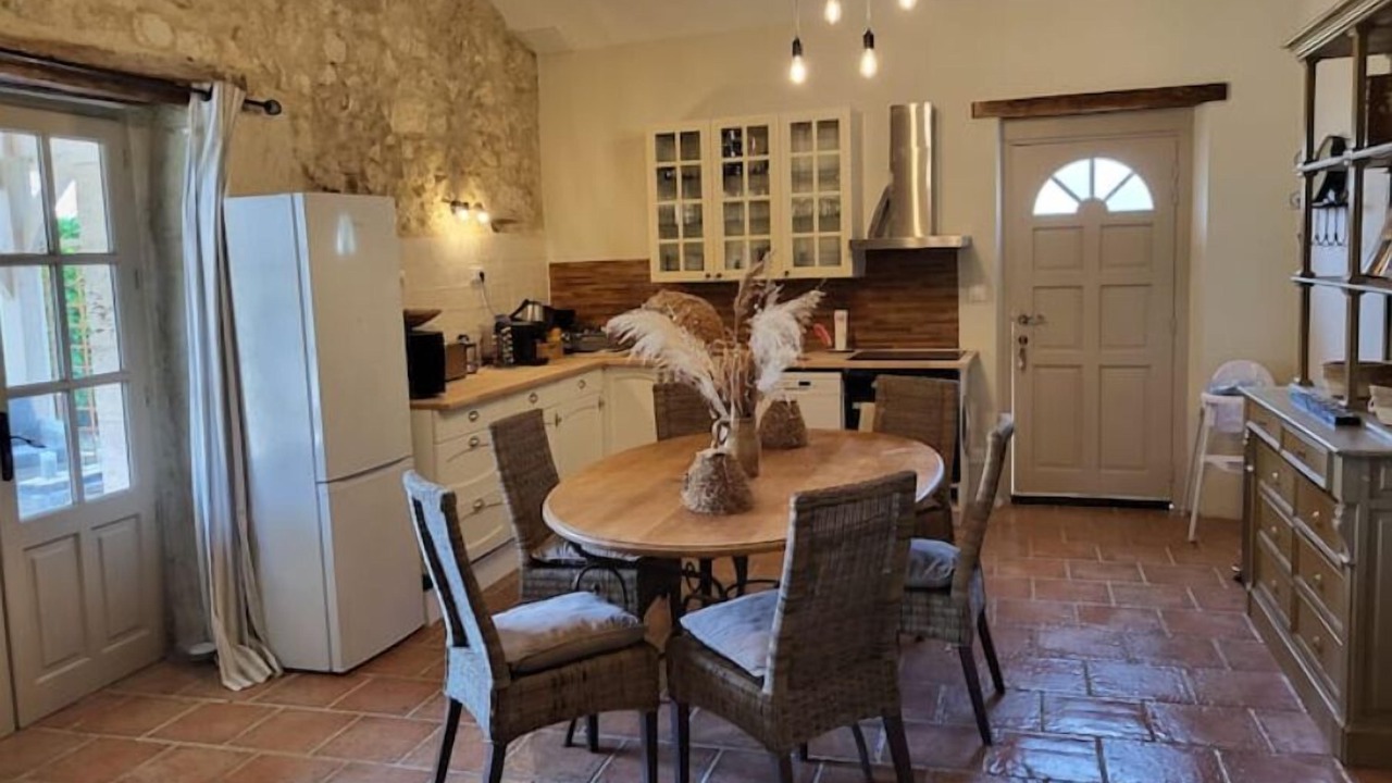 Photo of Kitchen in Engayrac