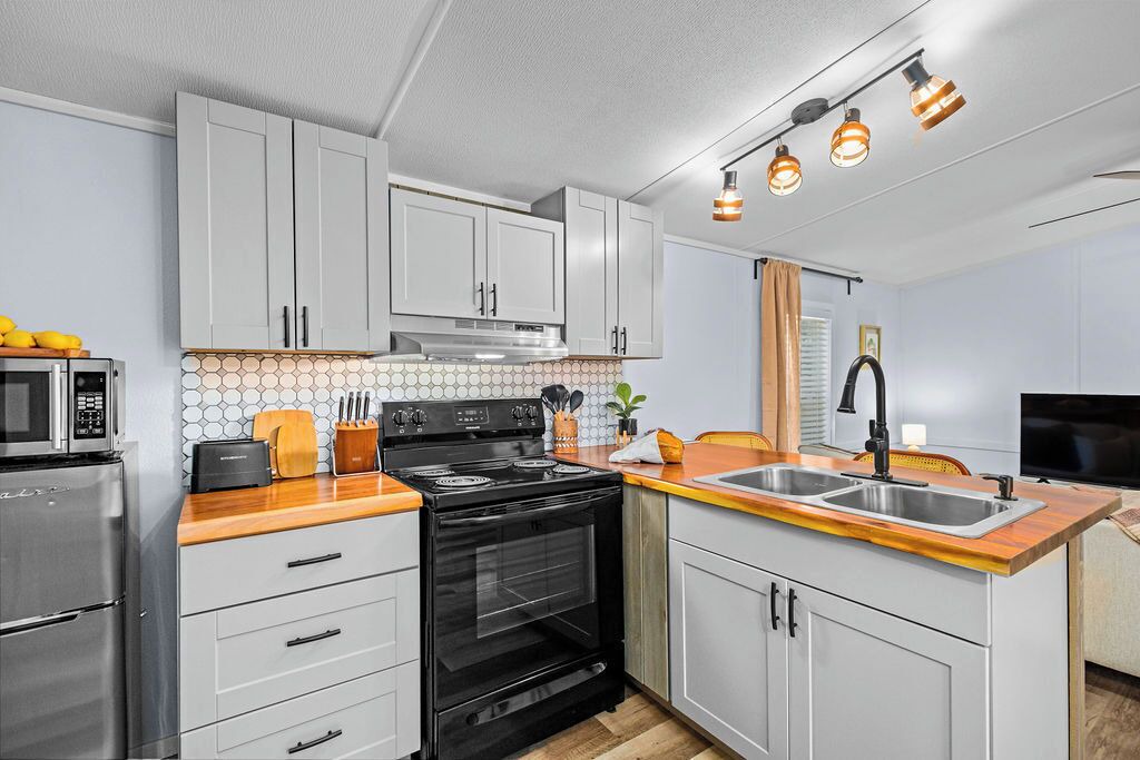 Photo of Kitchen in Lake City