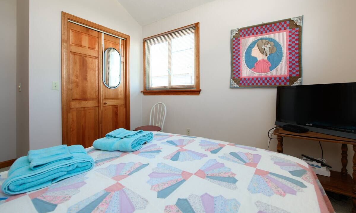 Photo of Bedroom in Eastward Look