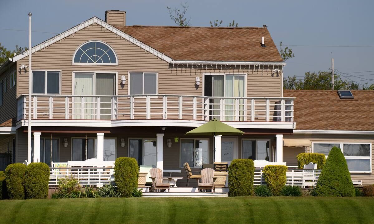 Photo of Outdoor in Eastward Look