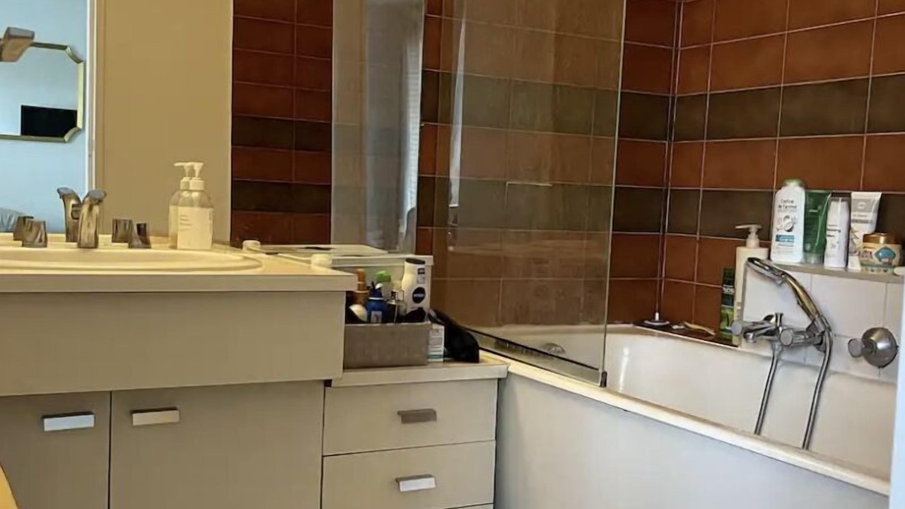 Photo of Bathroom in Levallois-Perret