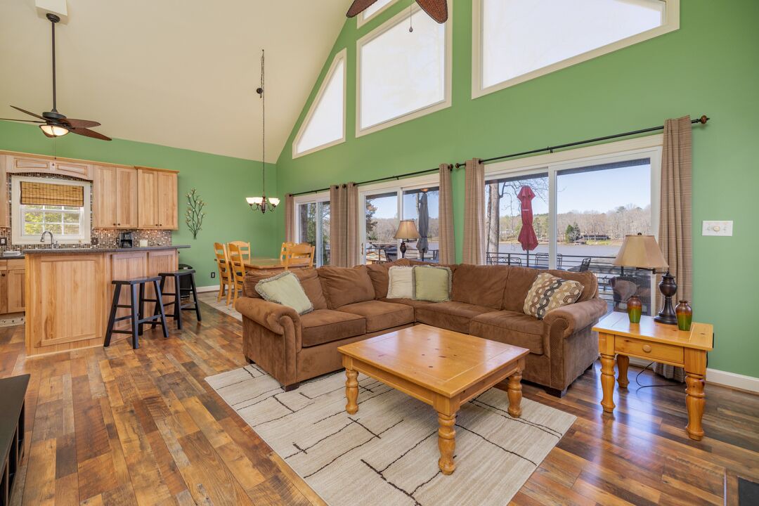 Photo of Livingroom in Wise