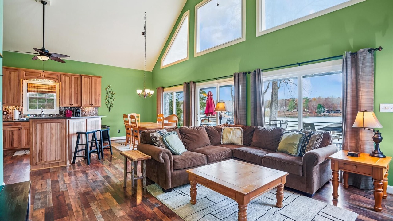Photo of Livingroom in Wise
