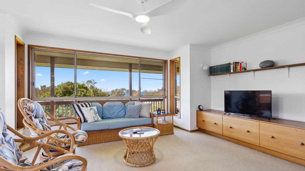 Photo of Livingroom in Arrawarra Headland