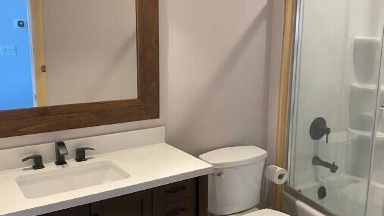 Photo of Bathroom in Bishop Corners