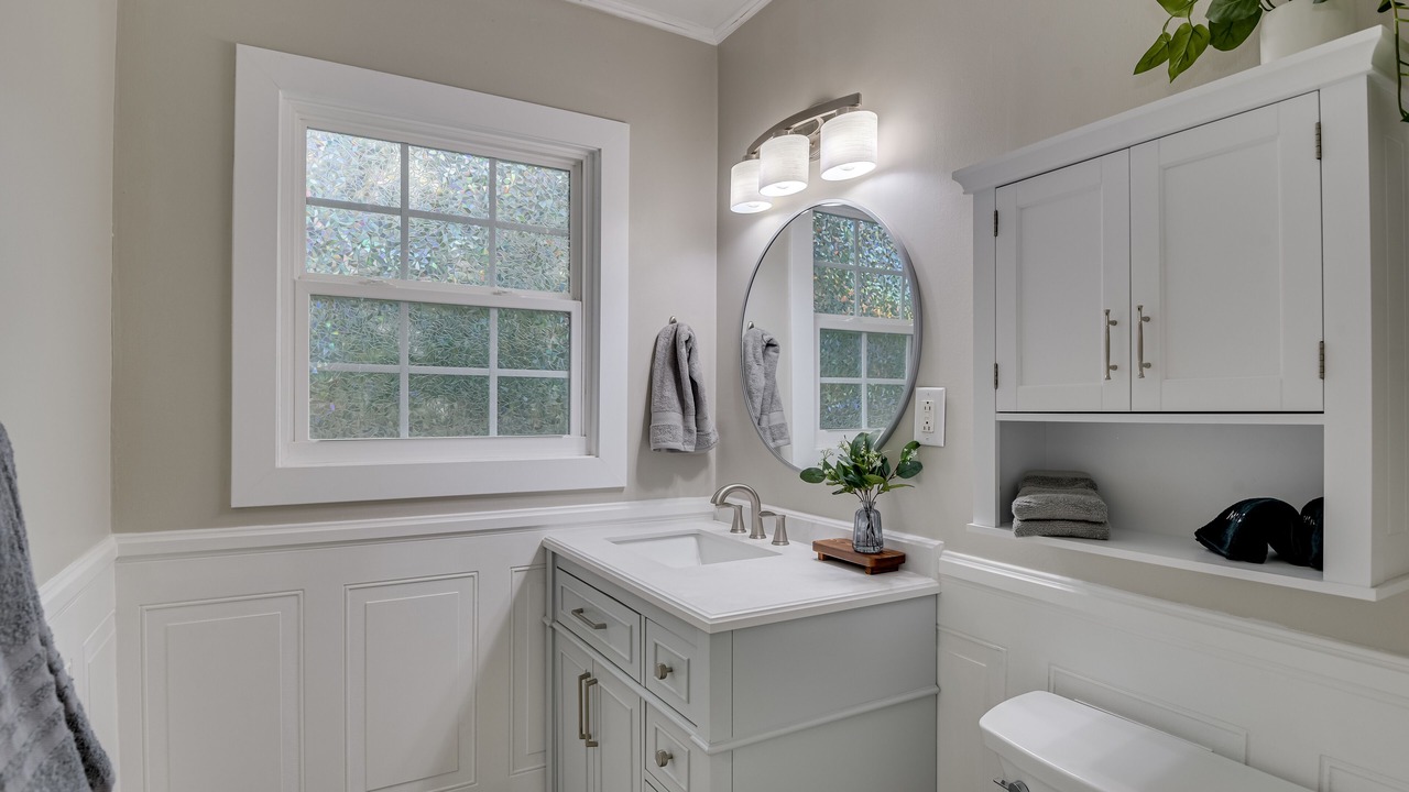 Photo of Bathroom in Forest Hills