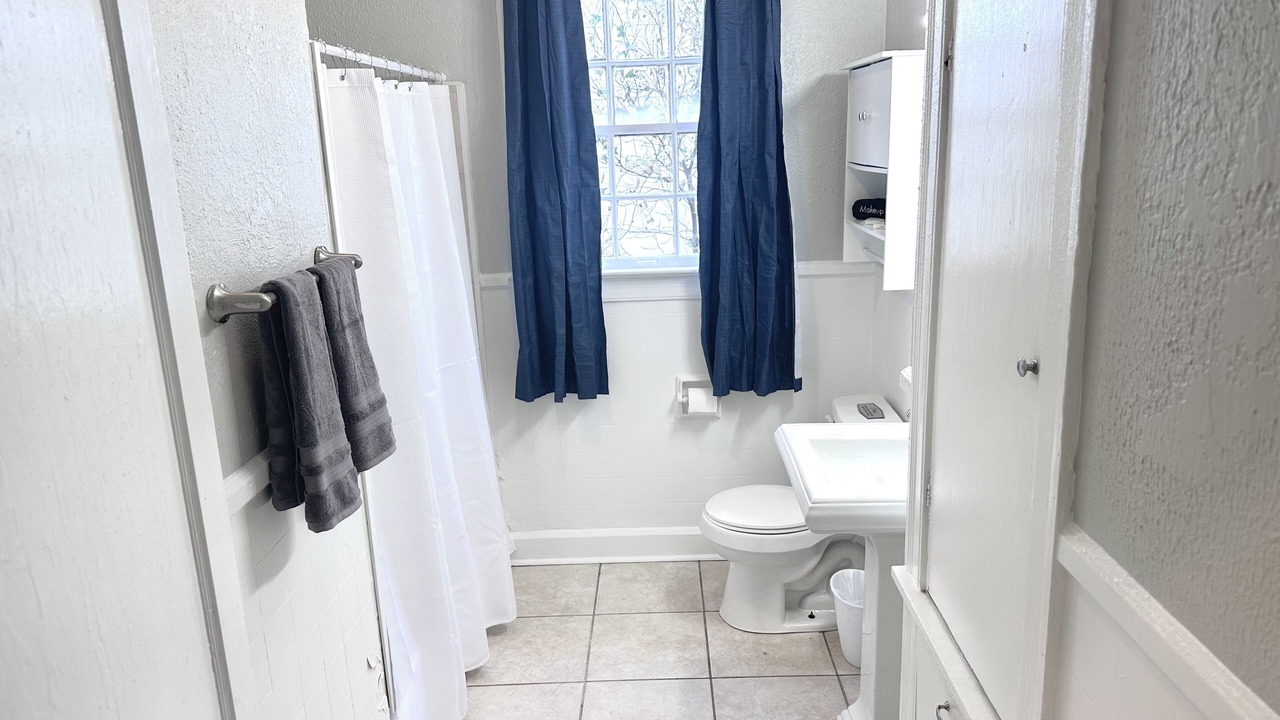 Photo of Bathroom in Fondren