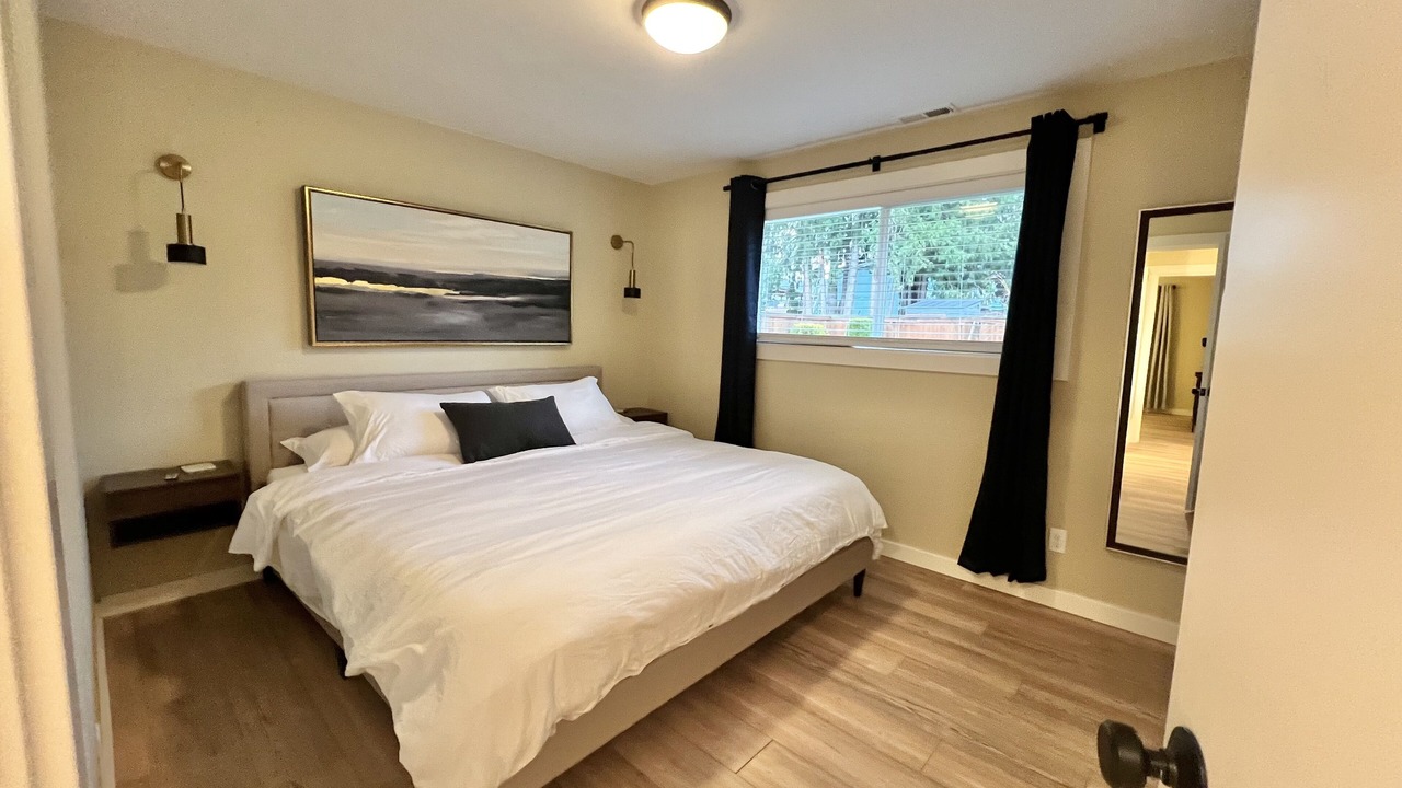 Photo of Bedroom in Mount Vernon